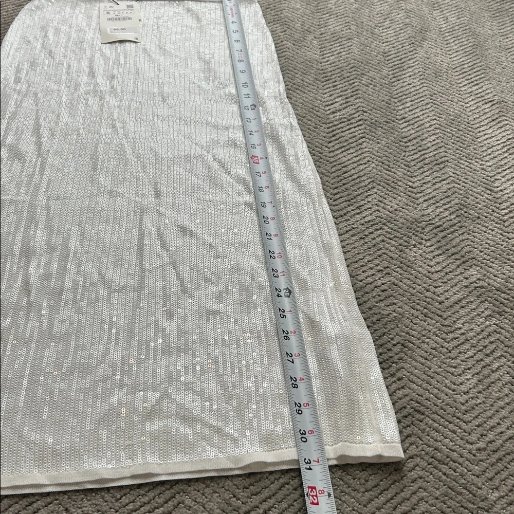 New Zara Women’s White Sequin Skirt Size Small Limited Edition - Picture 8 of 9